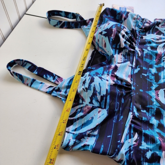 $60 NWT Noon 1 Piece Swim Skirted Bathing Suit Blue White Floral size 18 - Picture 10 of 16